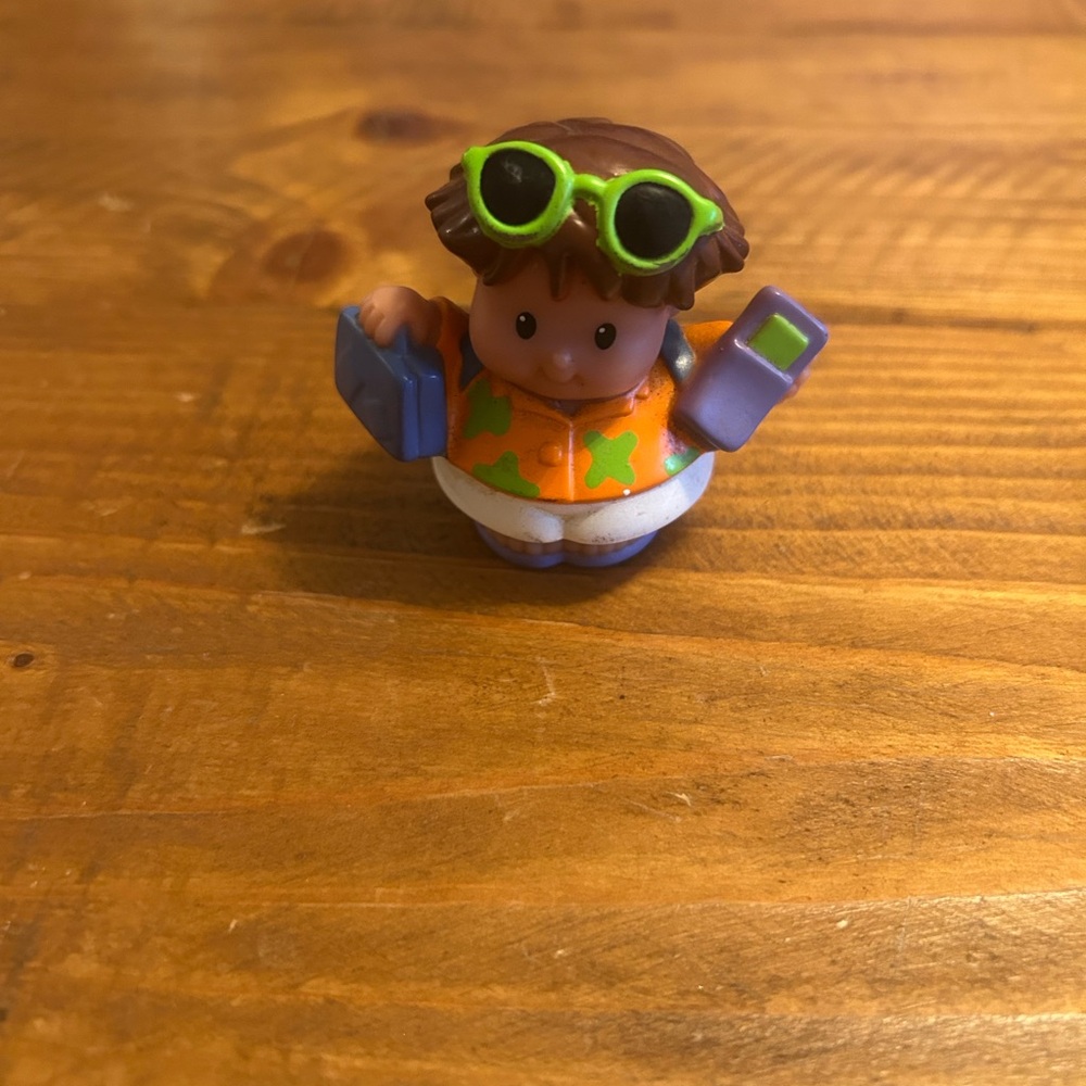 Fisher Price Little People Vacationer as is
